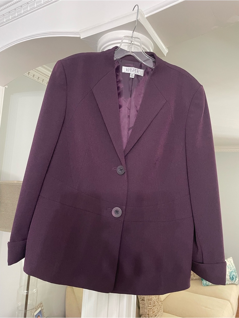 Kasper women’s size 16 petite, plum/deep purple blazer/jacket fully lined